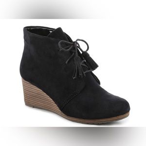Dr Scholls black bootie